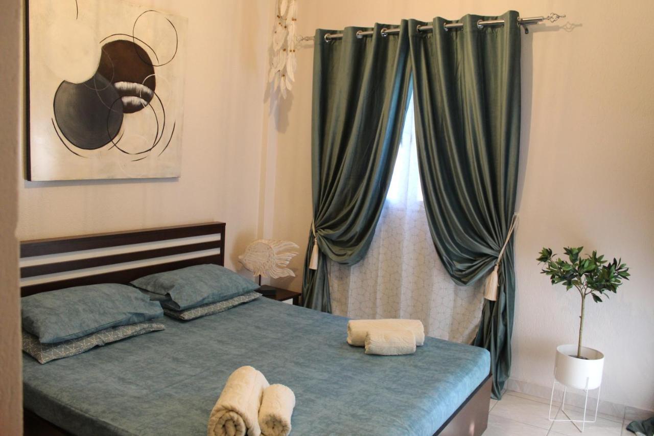 Azure Bliss Suites Никити Екстериор снимка